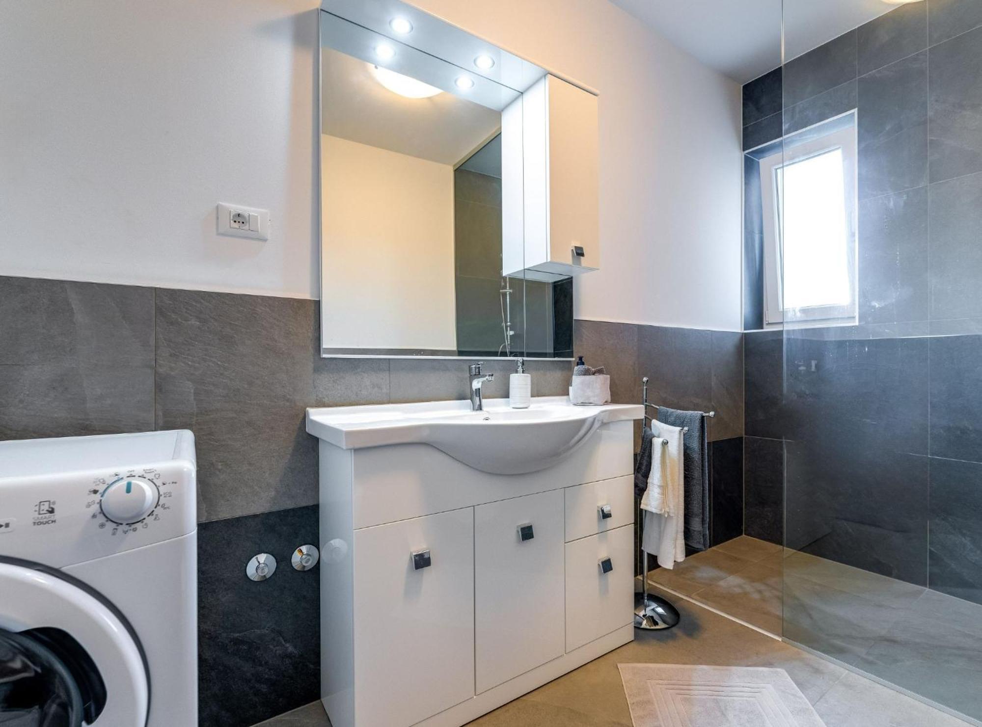 Apartments Baricevic Опатия Экстерьер фото